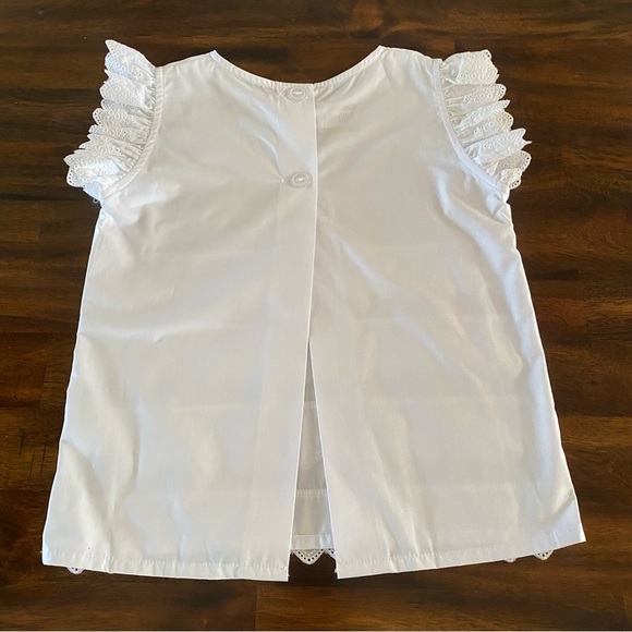 The Beaufort Bonnet Eyelet Top - Picture 5 of 8